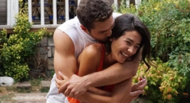 Aybüke Pusat ile Furkan Andıç sarmaş dolaş!