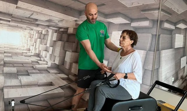 Ayten Uncuoğlu 20 yıldır pilates yapıyor
