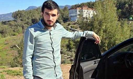 Babasının boğazını keserek öldürdüğü oğlu toprağa verildi