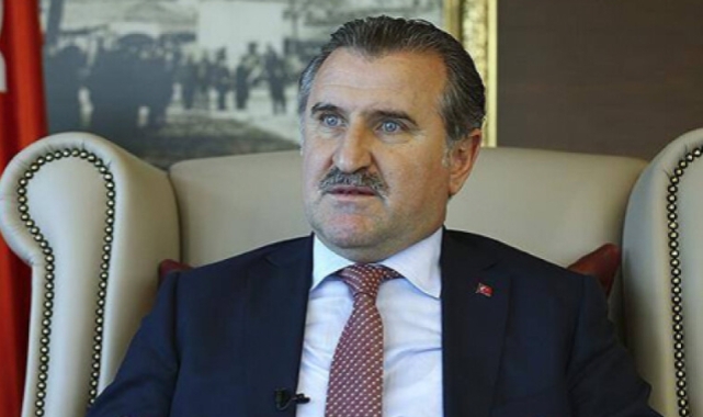 Bakan Bak'tan milli sporculara tebrik mesajı