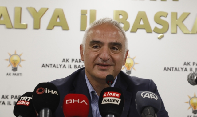 Bakan Ersoy: "Dünyanın ilk üçünde turizmde Türkiye olacak"