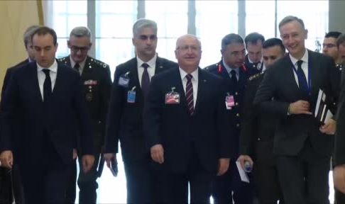 Bakan Güler, Fransız mevkidaşı ile görüştü