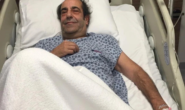 Bakan Koca'dan Özkan Uğur'un sağlık durumu hakkında açıklama