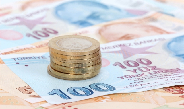 Banka kredilerinde sınırlama devam ediyor