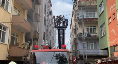 Bayram gününde korkutan yangın
