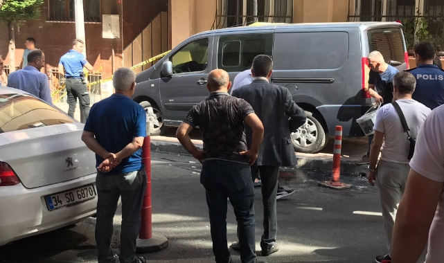Bayrampaşa’da silahlı saldırı: 2 yaralı