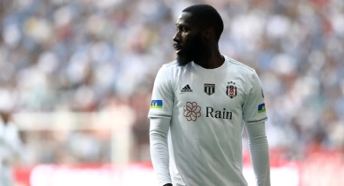 Beşiktaş'ta Masuaku cezalı duruma düştü