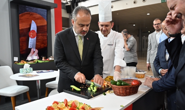 Bu festivalde bıçaklar konuştu