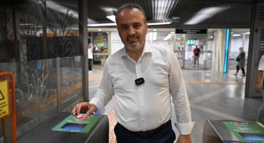 Bursa'da 100. yıla özel ulaşım kartı
