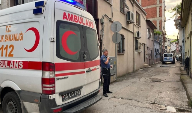 Bursa'da anne babasını bıçaklayan genç tutuklandı