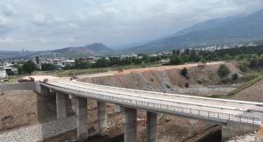 Bursa'da Balıklıdere köprüsünde çalışmalar sona yaklaşıyor
