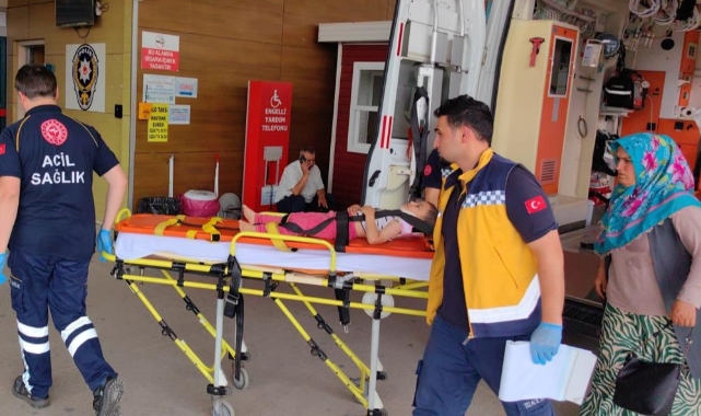 Bursa'da balkondan düşen çocuk yaralandı