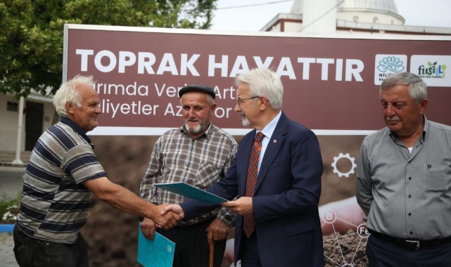 Bursa'da çiftçilerin topraklarına ücretsiz analiz