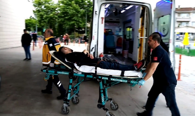 Bursa'da öfkeli kadın ayrılmak isteyen sevgilisini bıçakladı
