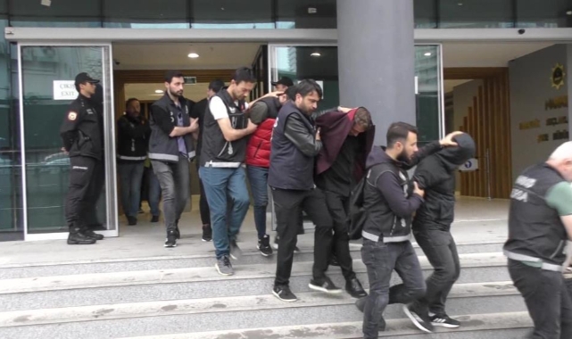 Bursa'da şafak operasyonunda 29 tutuklama