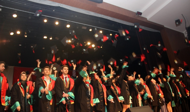Bursa'dan adalet sistemine yeni hukukçular