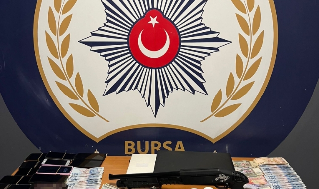 Bursa merkezli eş zamanlı 3 ilde "Katalog" 1 operasyonu