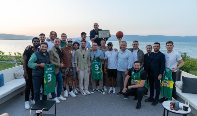 Bursaspor'dan sezon kapanış yemeği