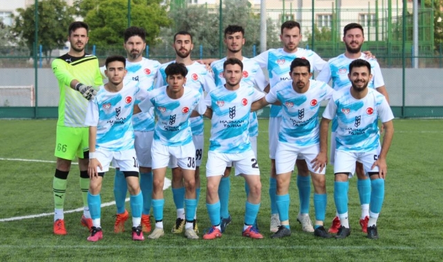Büyüleyenspor şampiyonluğa inanıyor
