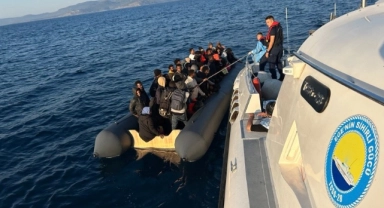 Çanakkale açıklarında 99 kaçak göçmen kurtarıldı