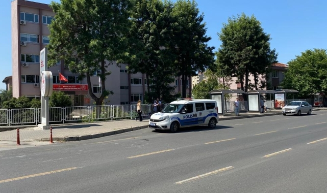Çarpmamak için ani fren yaptı: 1 yaralı