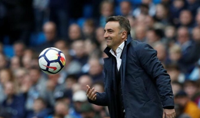 Celta Vigo, Carlos Carvalhal'ı görevden aldı