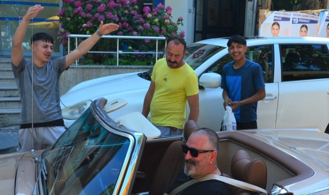 Cem Yılmaz'ın emeklilik keyfi