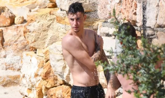 Çeşme tatili