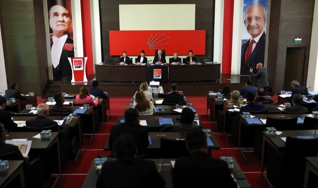 CHP'de yeni MYK belli oluyor