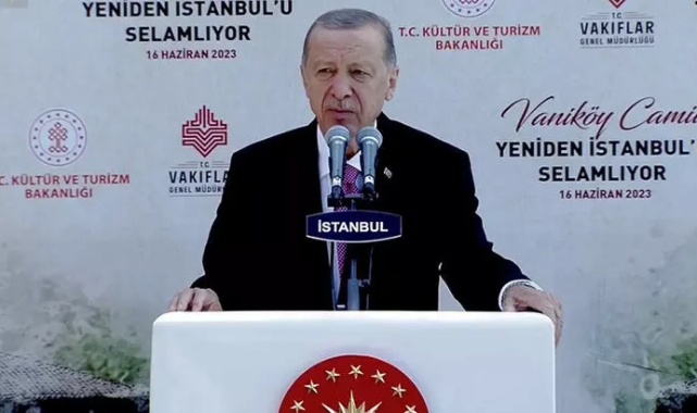 İstanbul'u içinde sürüklendiği Fetret Devri'nden beraber çıkartacağız