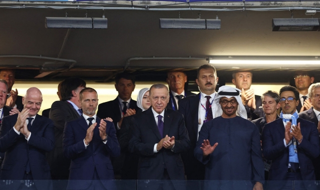 Cumhurbaşkanı Erdoğan'dan Manchester City'ye tebrik