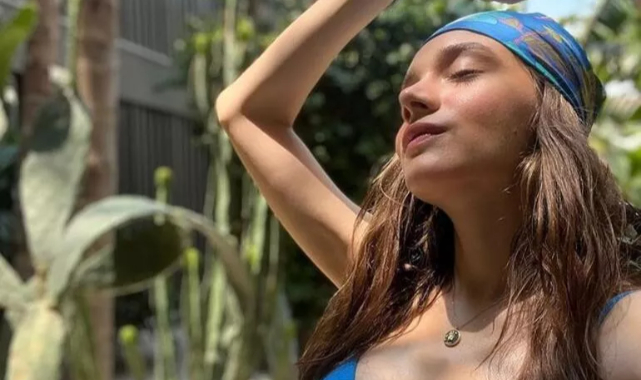Daner'in bikinili pozlarına beğeni yağdı!
