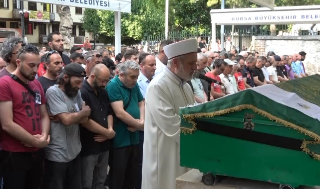 Demirkazık Dağı'ndan düşen dağcı Bursa'da toprağa verildi