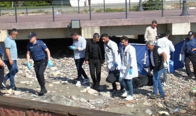 Deniz kıyısında erkek cesedi bulundu
