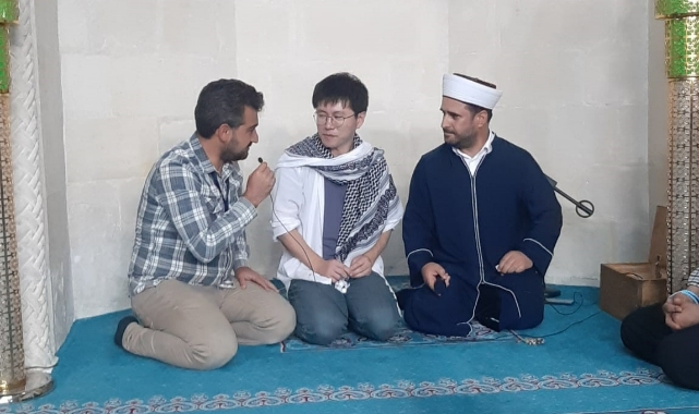 Diyarbakır’a gezmeye gelen Güney Koreli turist Müslüman oldu