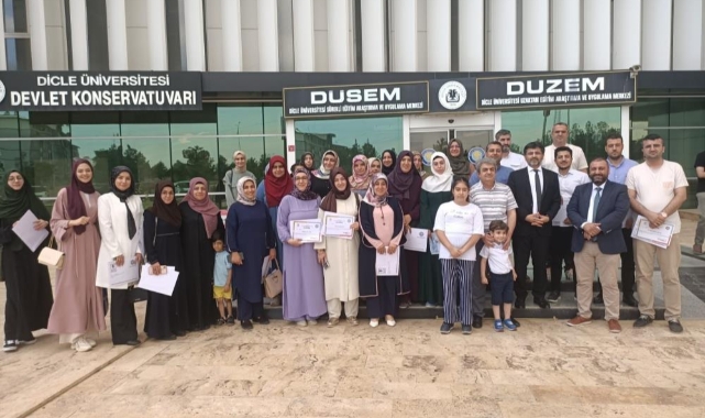DÜ’de danışmanlık ve rehberlik sertifika programı düzenlendi