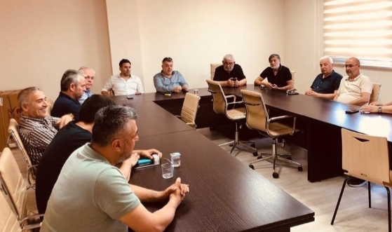 Düzcespor yönetimi istifa etti