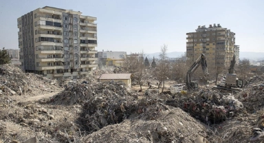 Ebrar sitesinin müteahhiti tutuklandı