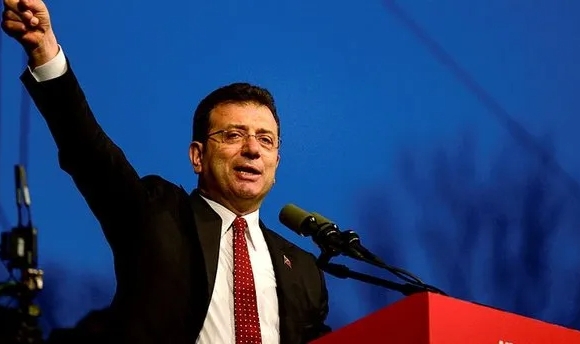 Ekrem İmamoğlu: Aynı şeyleri yapıp yol yürüme gafletine kapılamayız"