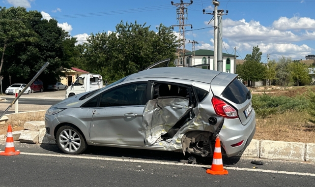 Elazığ'da trafik kazası: 1'i ağır 4 yaralı