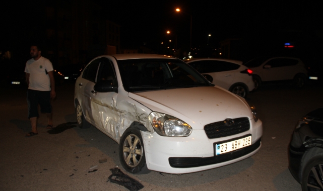 Elazığ’da trafik kazası: 3 yaralı