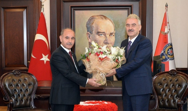 Emniyet Genel Müdürü Ayyıldız göreve başladı