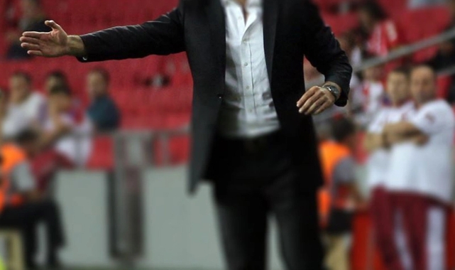 Fenerbahçe'den teknik direktör açıklaması