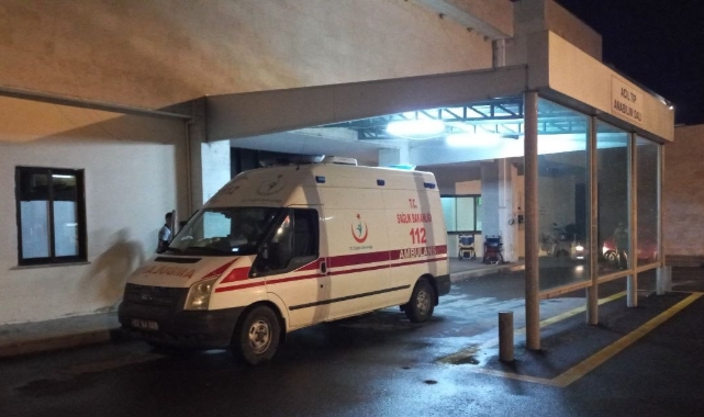Fırtına çatıda çalışan 5 işçiyi savurdu
