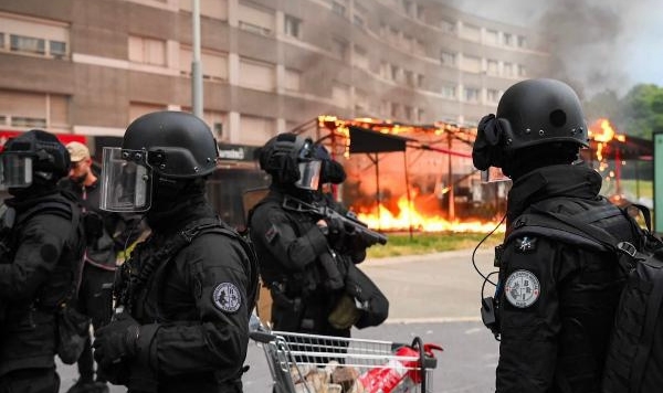 Fransa’daki protestolarda 1 ölü