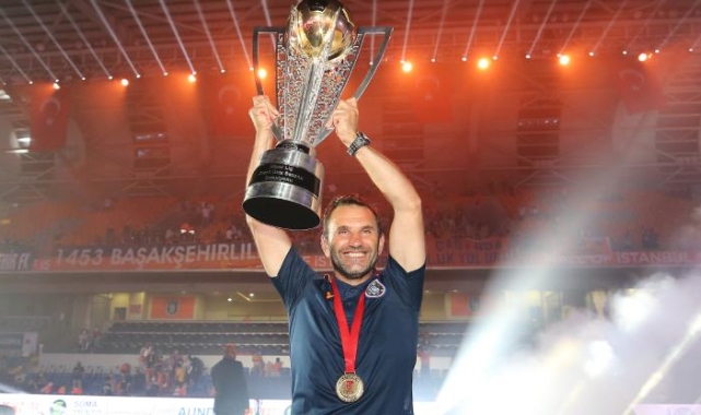 Galatasaray imzayı TFF'ye bildirdi!