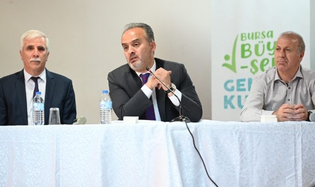 Gelecek gençlerle şekillenecek