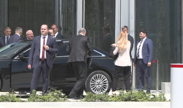Hafize Gaye Erkan banka yöneticileriyle bir araya geldi