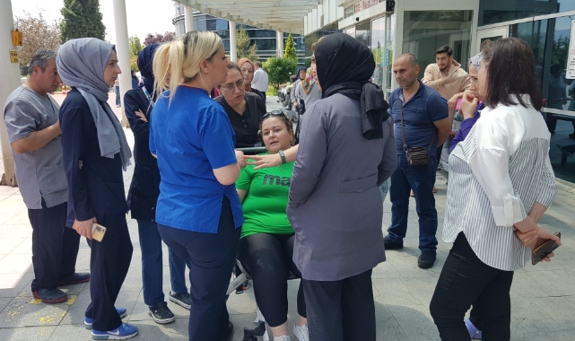 Hasta yakını, temizlik görevlisini darp etti