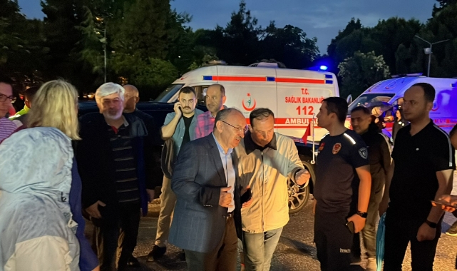 Hastaneyi sel suları bastı, hastalar tahliye edildi